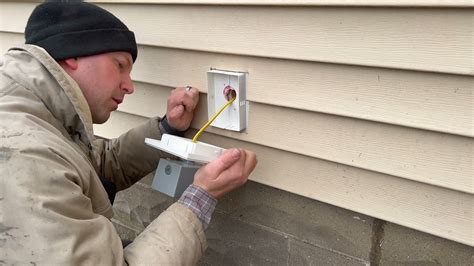 how to install siding around electrical boxes|exterior electrical outlet box.